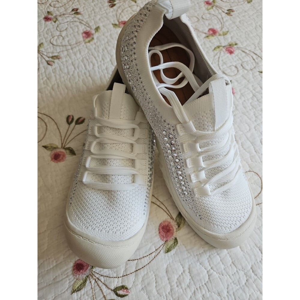 JBU by Jambu Brittany White Bling Slip-On Sneakers NEW Sz 8.5 Wide